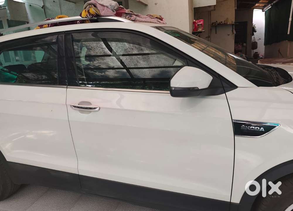 Skoda Kushaq 1.0 Tsi Style At (6 Airbags), 2021, Petrol