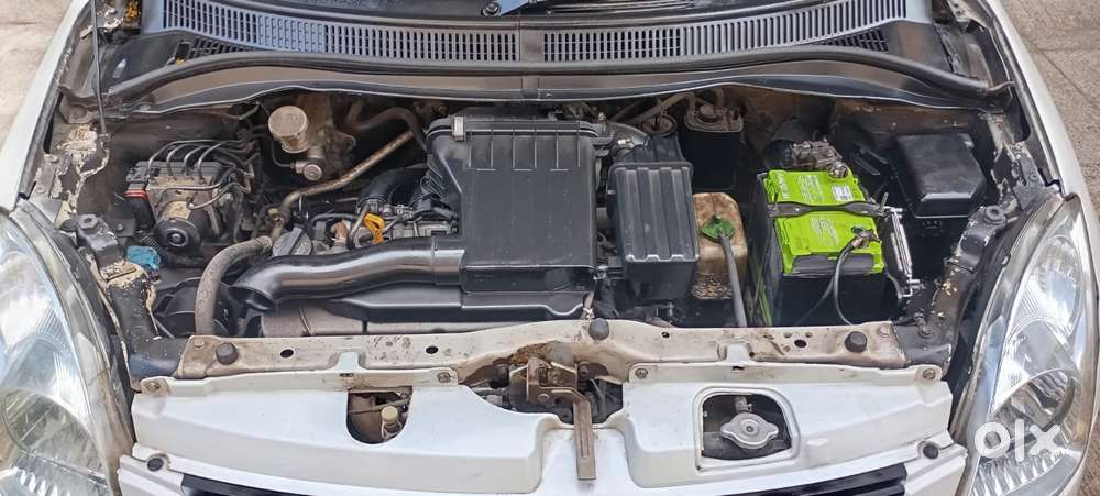 Maruti Suzuki Swift Vxi 1.2 Abs Bs-iv, 2011, Petrol