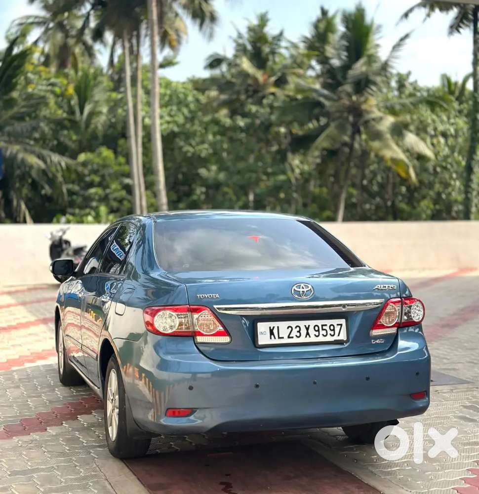 Toyota Corolla Altis 2011 Diesel Well Maintained