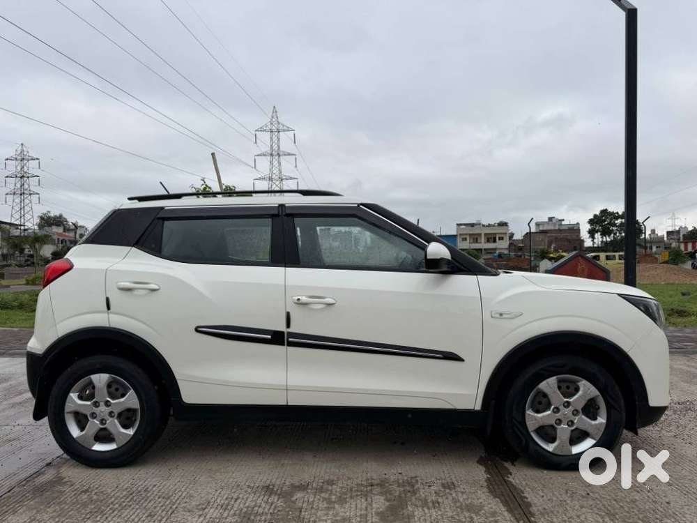 Mahindra Xuv300 W6 Amt Diesel, 2023, Diesel