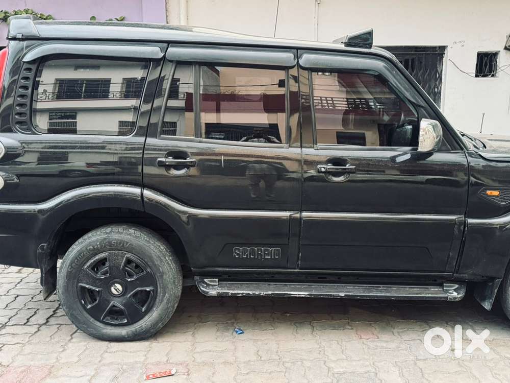 Mahindra Scorpio Classic 2015