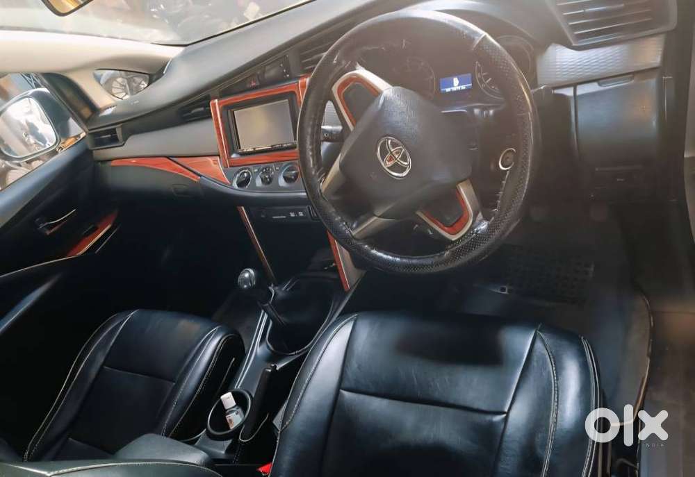 Toyota Innova Crysta 2.4 G Mt 7 Str, 2018, Diesel