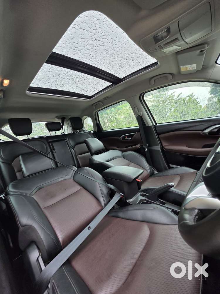 Maruti Suzuki Grand Vitara 1.5 Alpha Smart Hybrid, 2022, Petrol