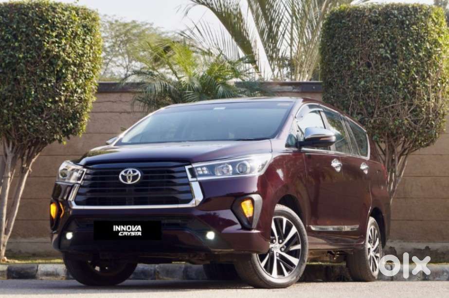 Toyota Innova Crysta 2.8 Zx At 7 Seater, 2023, Diesel