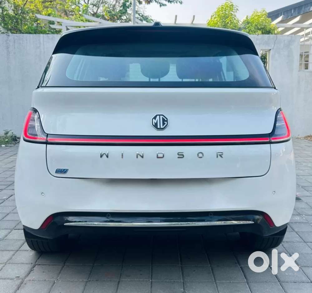 Mg Windsor Ev Essence, 2025, Electric