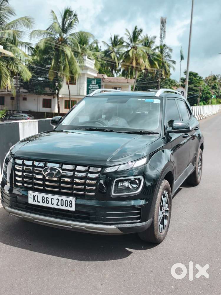 Hyundai Venue S Plus Mt 1.2 Kappa, 2023, Petrol