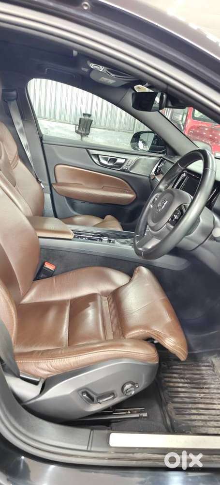 Volvo S60 T4 Inscription, 2021, Petrol