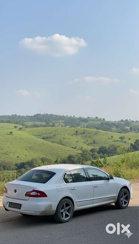 Skoda Superb Diesel 2013 Km Driven