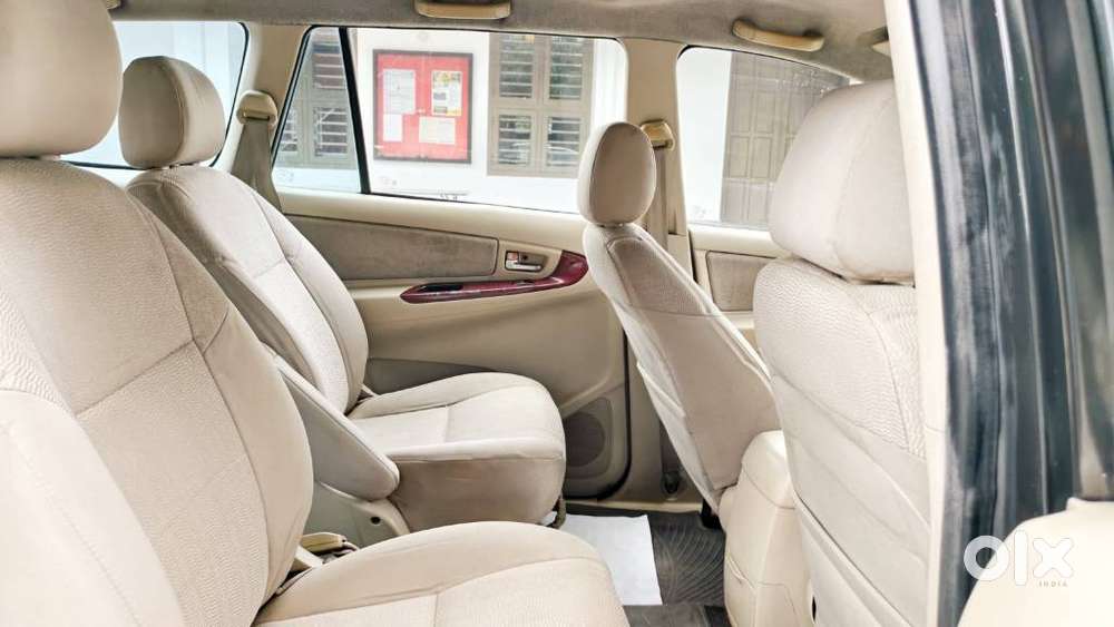 Toyota Innova 2.5 V 7 Str, 2007, Diesel