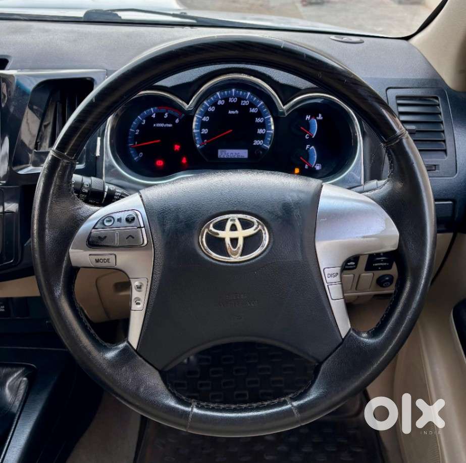 Toyota Fortuner 3.0 Sportivo 4x2 Mt, 2014, Diesel