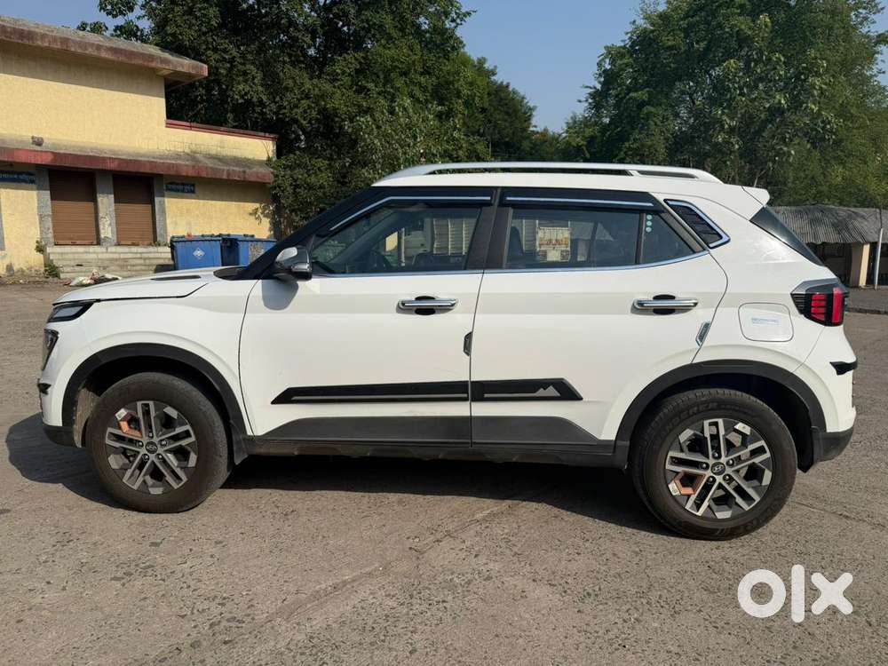 Hyundai Venue, 2025, Petrol