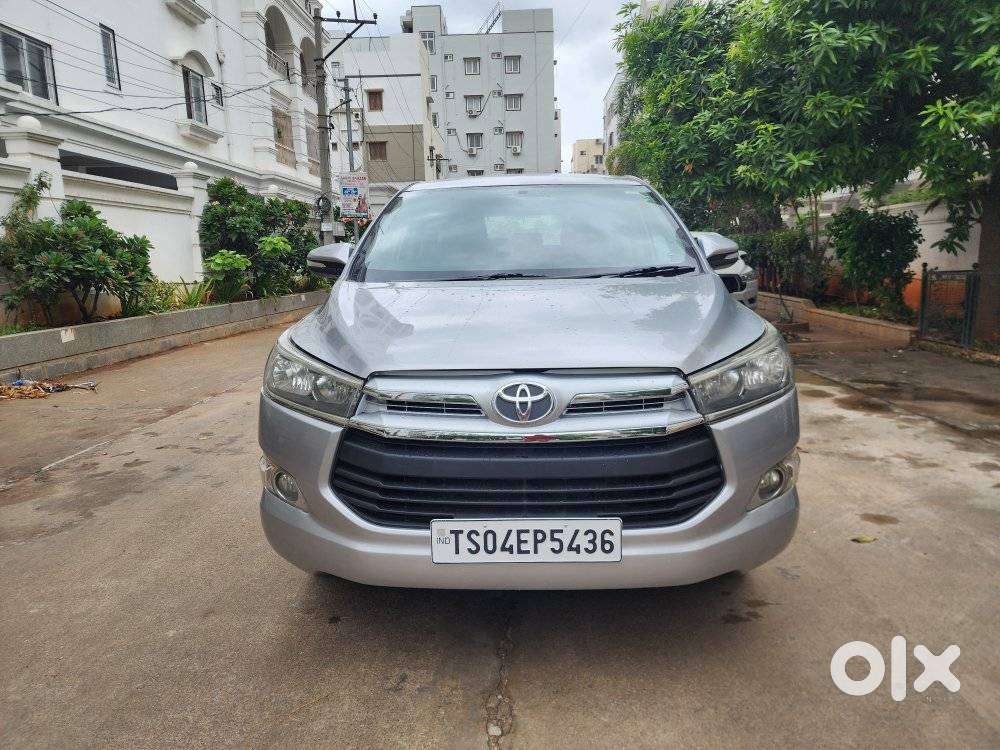 Toyota Innova Crysta 2.4 Gx Mt 8s, 2016, Diesel