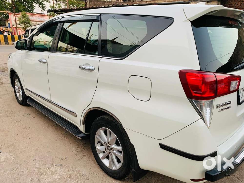 Toyota Innova Crysta 2.4 V 8 Str, 2019, Diesel
