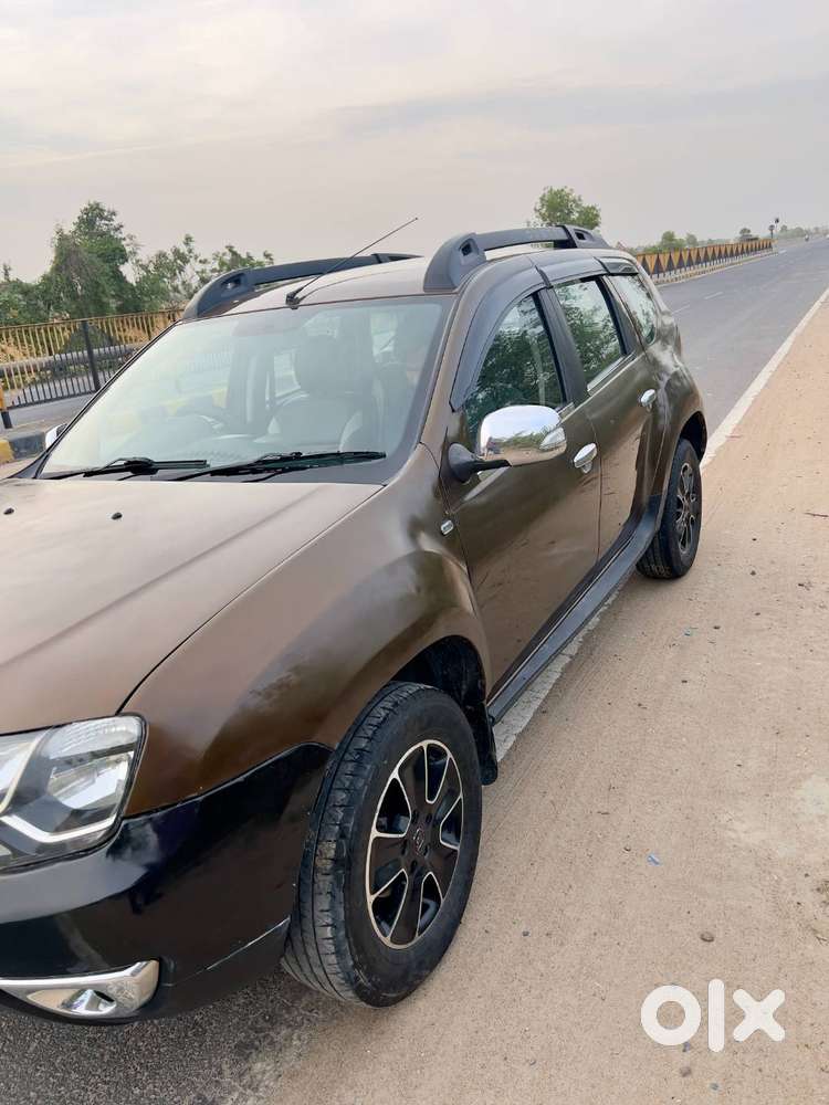 Duster Rxs Cvt 2019  Automatic  बिल्कुल नई जैसी Condition