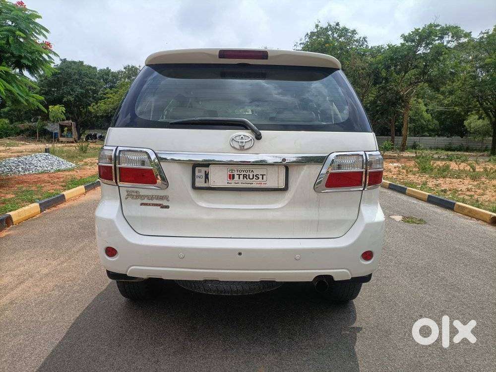 Toyota Fortuner 3.0 4x4 Manual, 2011, Diesel