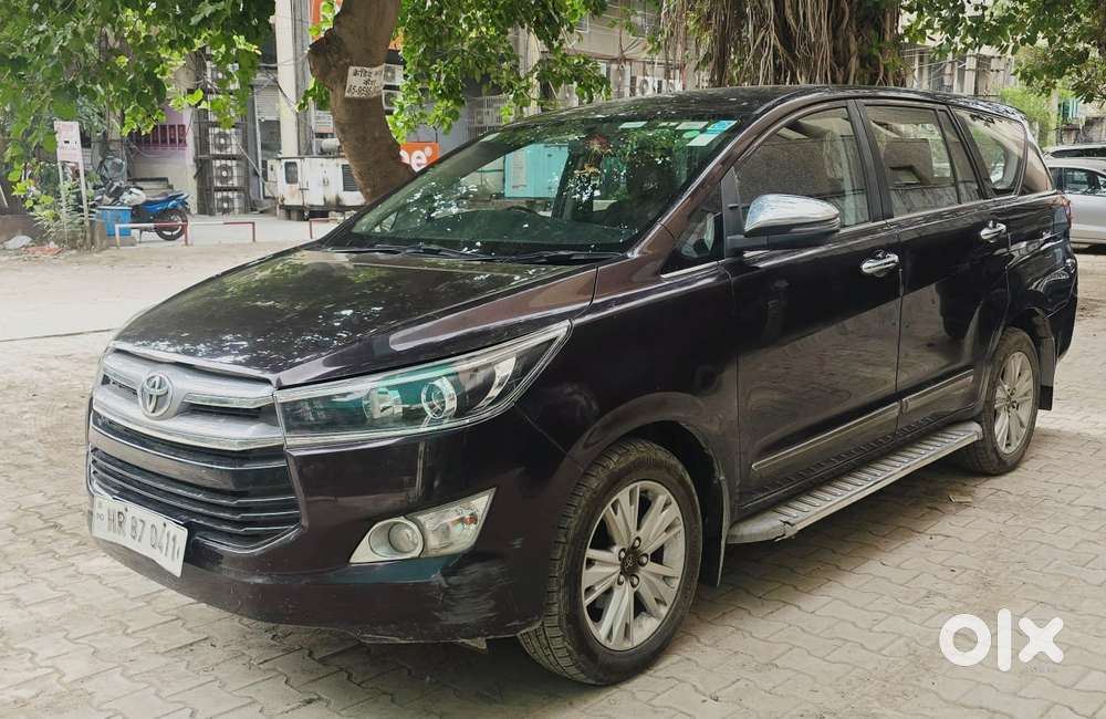 Toyota Innova Crysta 2.8z Automatic, 2017, Diesel