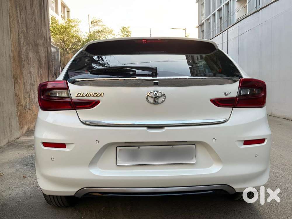 Toyota Glanza 1.2 V Amt, 2023, Petrol