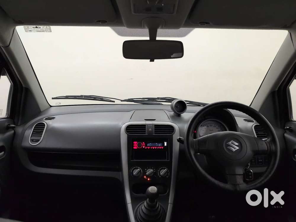 Maruti Suzuki Ritz Vxi, 2014, Petrol