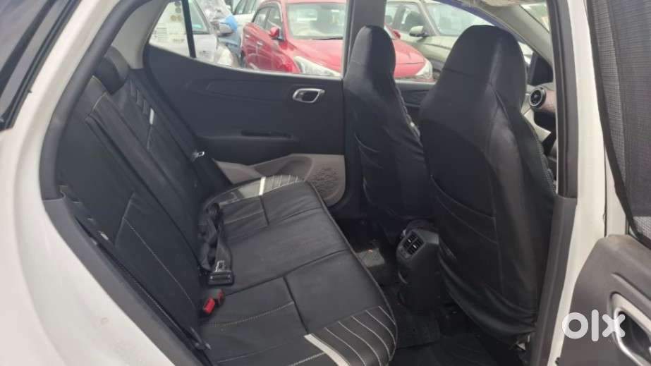 Hyundai Aura Sx Plus Crdi Automatic, 2022, Petrol