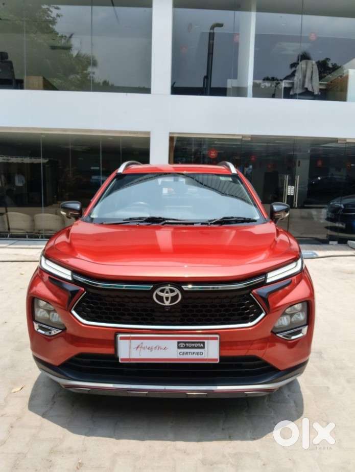 Toyota Urban Cruiser Taisor V 1.0 Petrol Mt, 2024