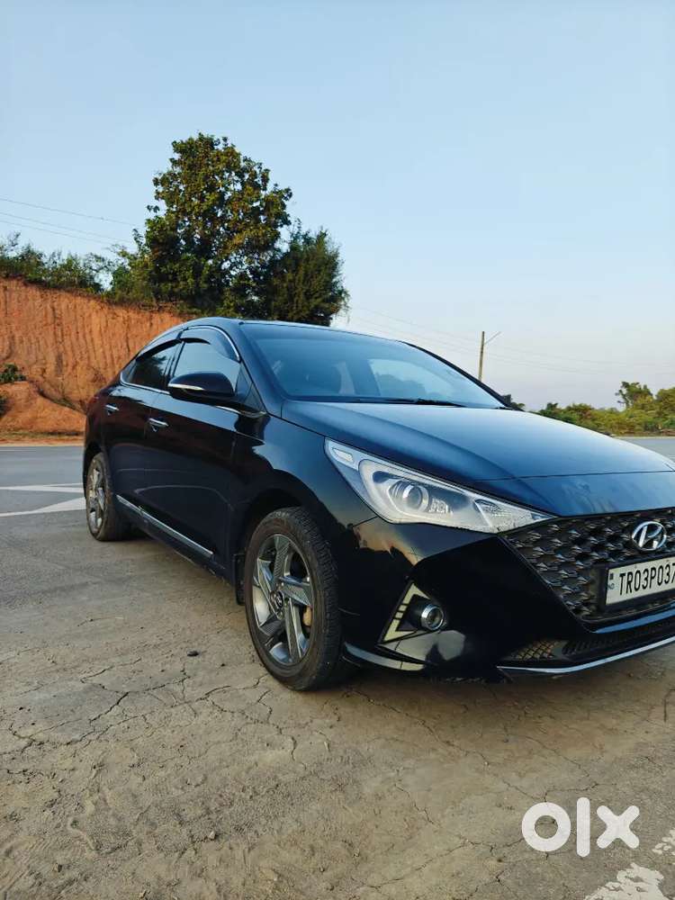2021 Hyundai Verna (black)