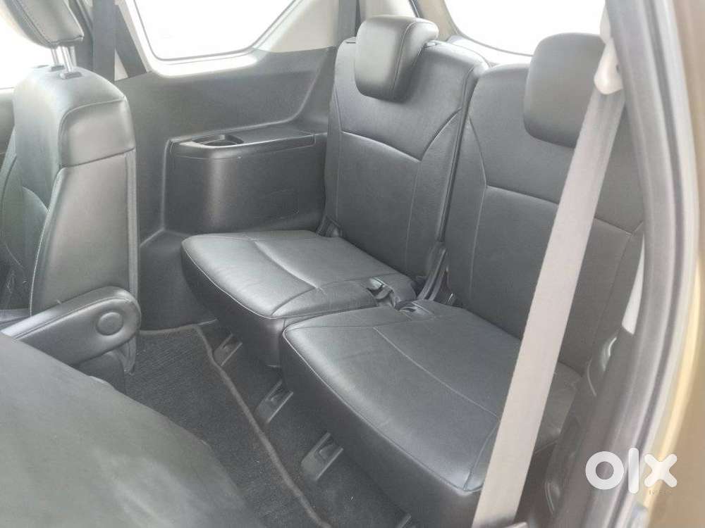 Maruti Suzuki Xl6 1.5 Alpha Plus At, 2019, Petrol