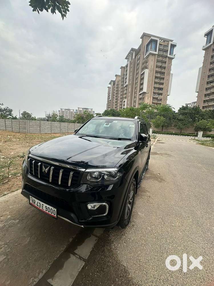 Scorpio N Z8l 4*4 At Diesel - Top Model