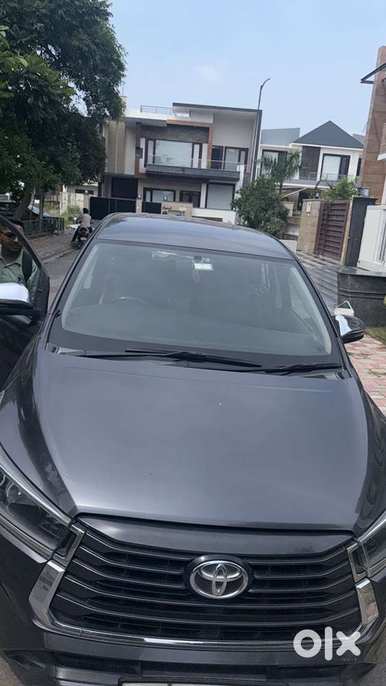 Toyota Innova Crysta 2021