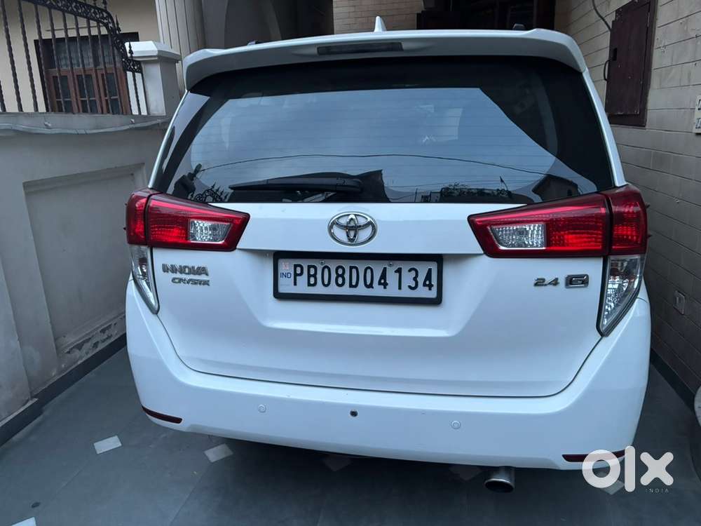 Toyota Innova Crysta 2017
