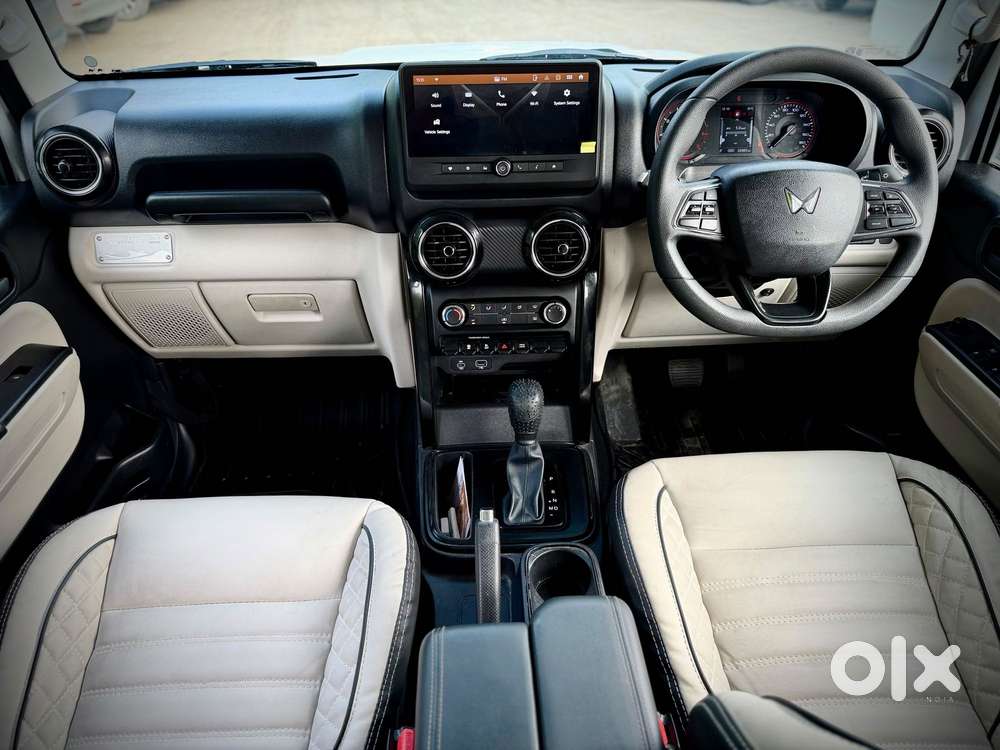 Mahindra Thar Roxx Mx3 Petrol At 2wd, 2025, Petrol