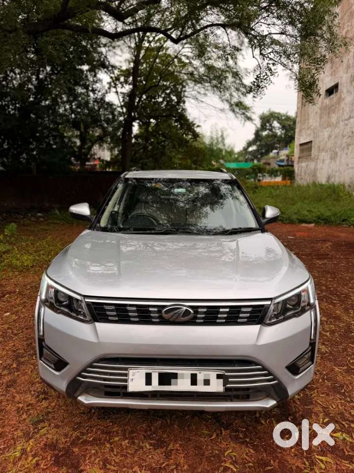 Mahindra Xuv300 W8, 2022, Petrol