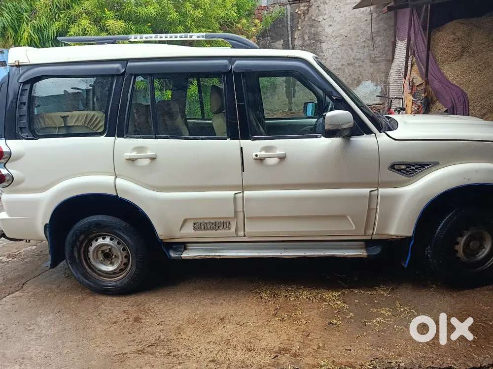 Mahindra Scorpio Lene Wale Hi Call Kre Phaltu Ke Time Pass Wale Nahi