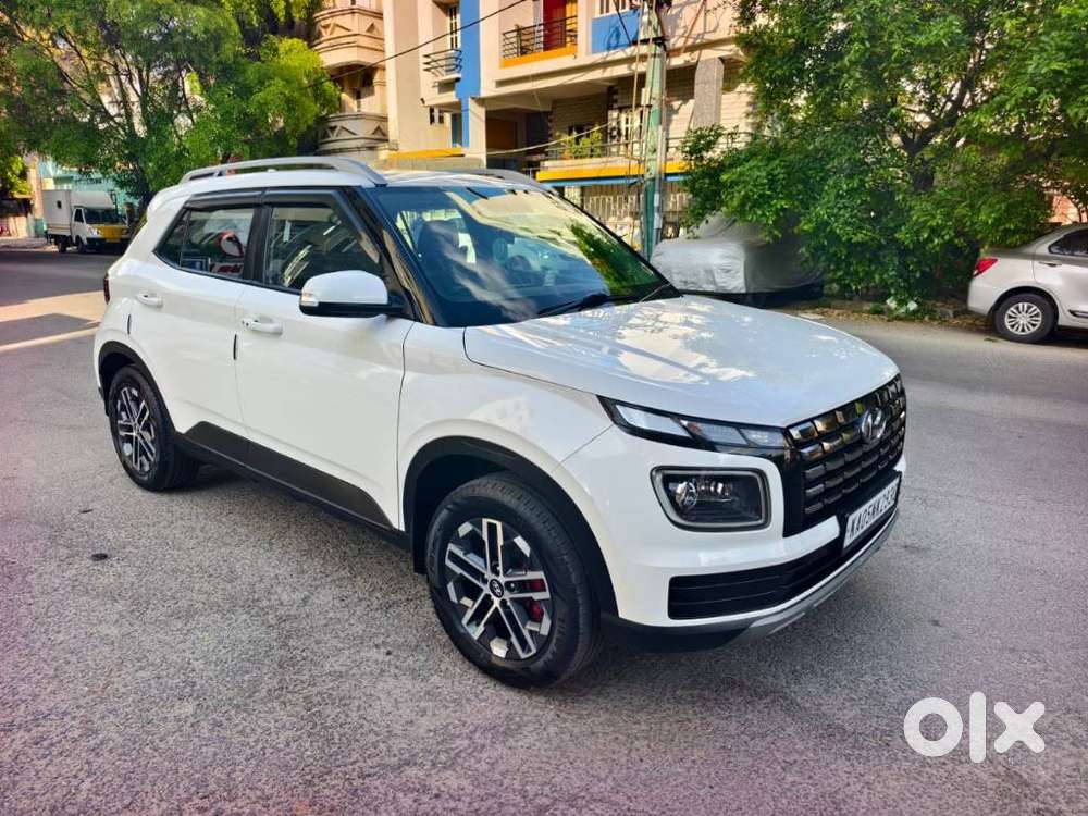 Hyundai Venue SX MT, 2024, Diesel