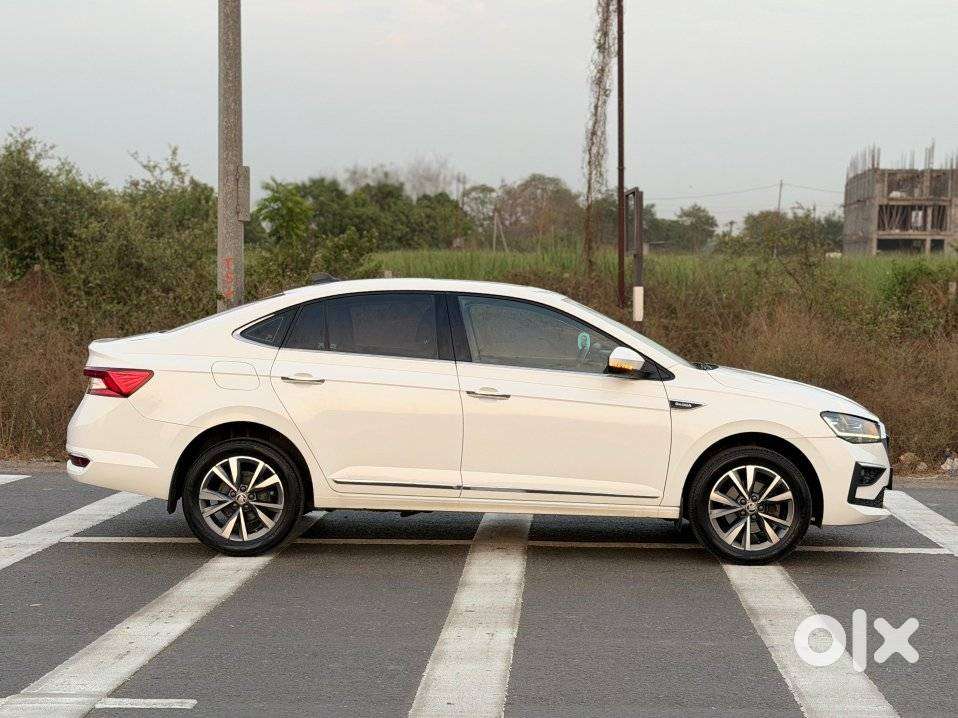 Skoda Slavia 1.0 Tsi Style, 2023, Petrol