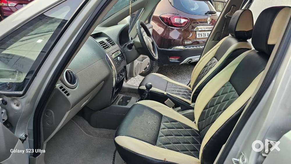 Maruti Suzuki Sx4 Vxi Bsiv, 2010, Petrol