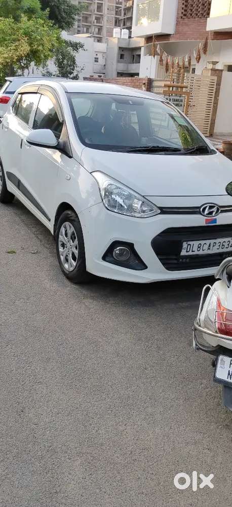 Hyundai Grand I10 2016 Cng & Hybrids Well Maintained