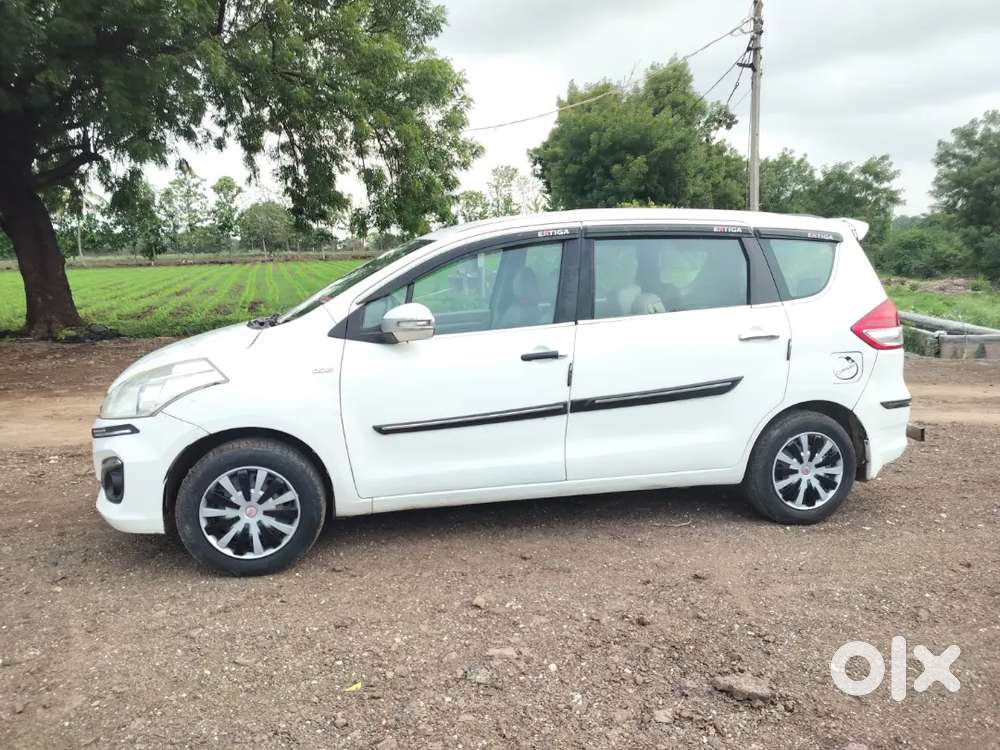 Maruti Suzuki Ertiga 2016 Diesel 131111 Km Driven