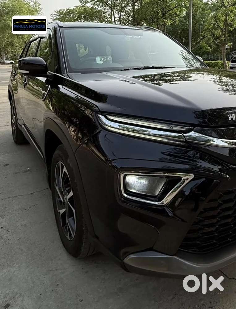 Toyota Urban Cruiser Hyryder, 2025, Petrol