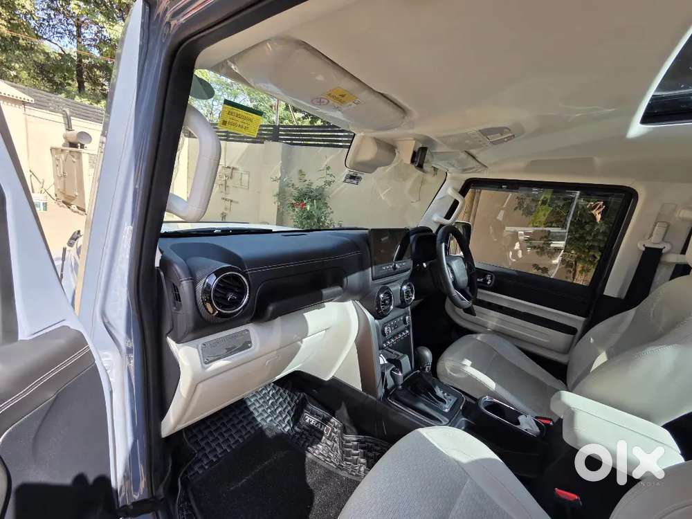 Almost New Thar Roxx Top Model