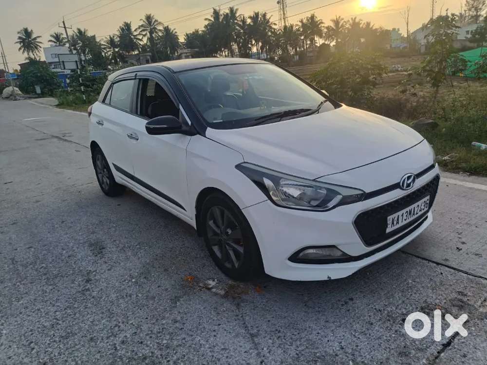 Hyundai Elite I20 2015 Diesel 118000 Km Driven