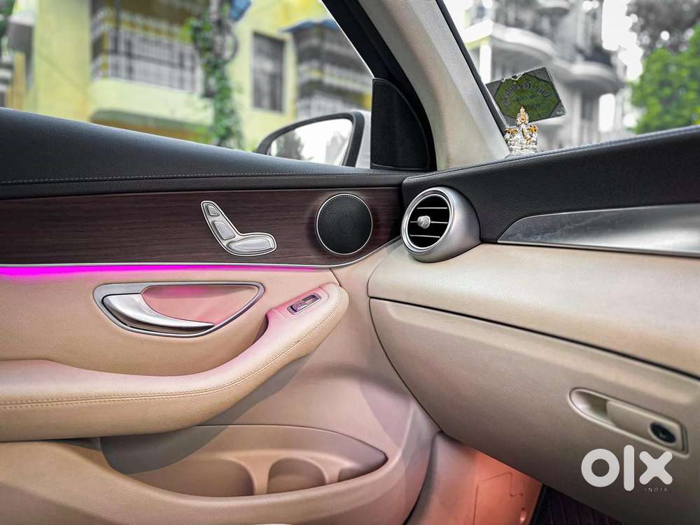 Mercedes-benz Glc Class Progressive 300, 2021, Petrol