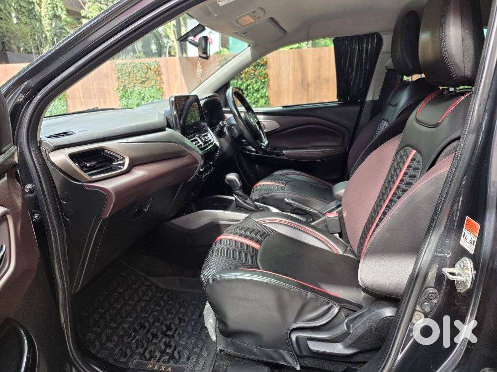 Maruti Suzuki Fronx Alpha 1.0l Turbo 6 At, 2023, Petrol