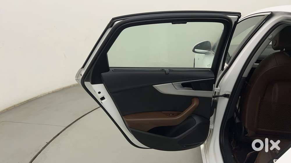 Audi A4 1.8 35 Tfsi Premium Plus, 2019, Petrol