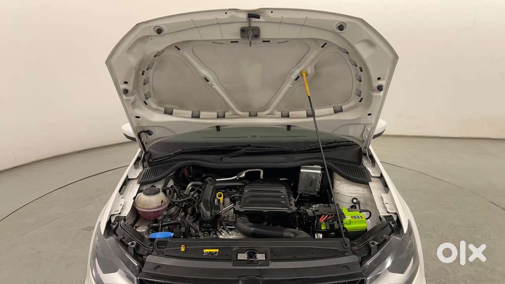 Volkswagen Vento Petrol Highline At, 2022, Petrol