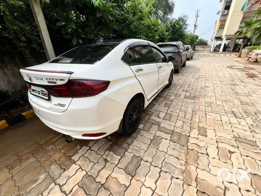 Honda City Vx Automatic Petrol/cng 2017
