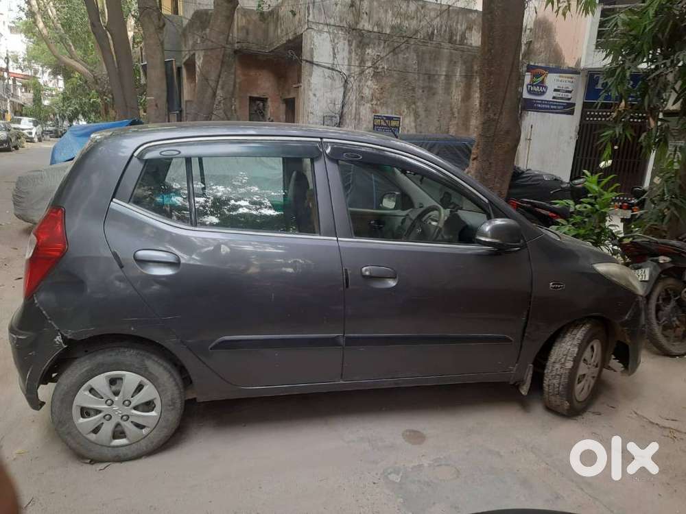 I10 (2013 Model) 2 Years Left