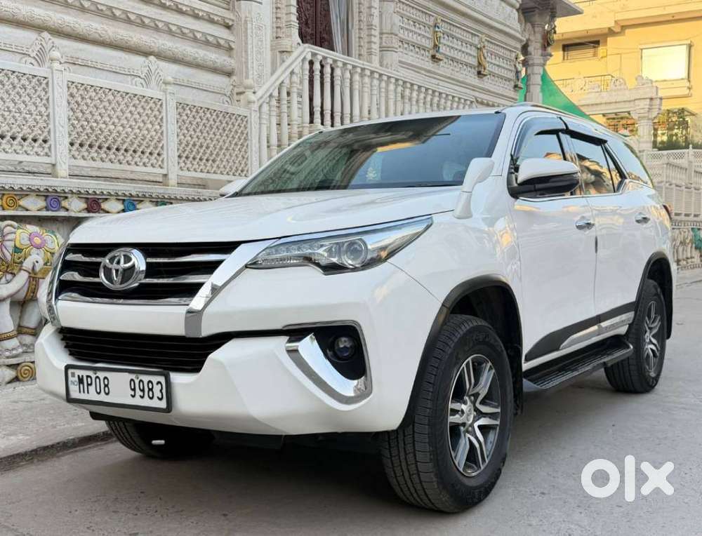 Toyota Fortuner 4x2 At 2.8 Diesel, 2020, Diesel