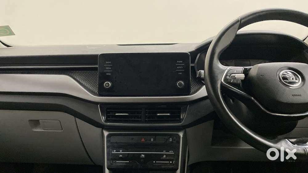 Skoda Kushaq Ambition 1.0l Tsi Mt, 2023, Petrol