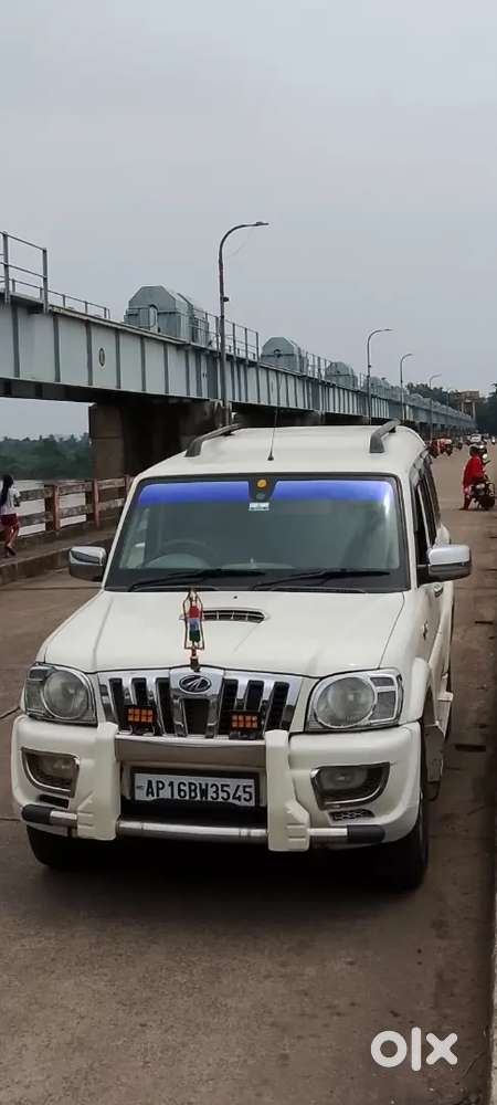Mahindra Scorpio Diesel 230000 Km Driven