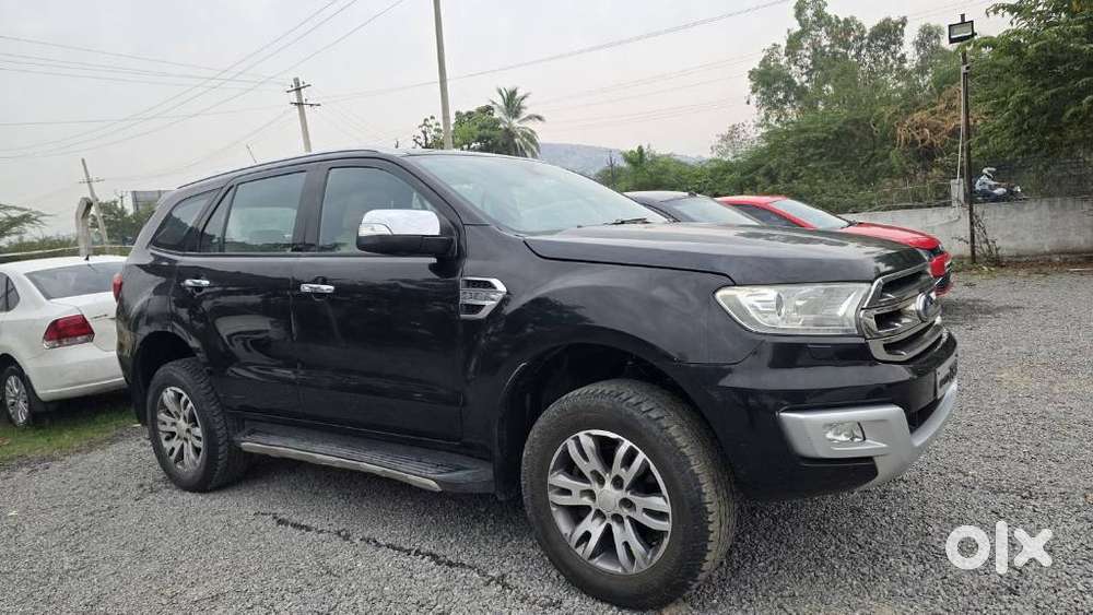Ford Endeavour 3.2 Titanium At 4x4, 2016, Diesel